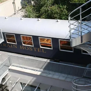  Hostel Train België